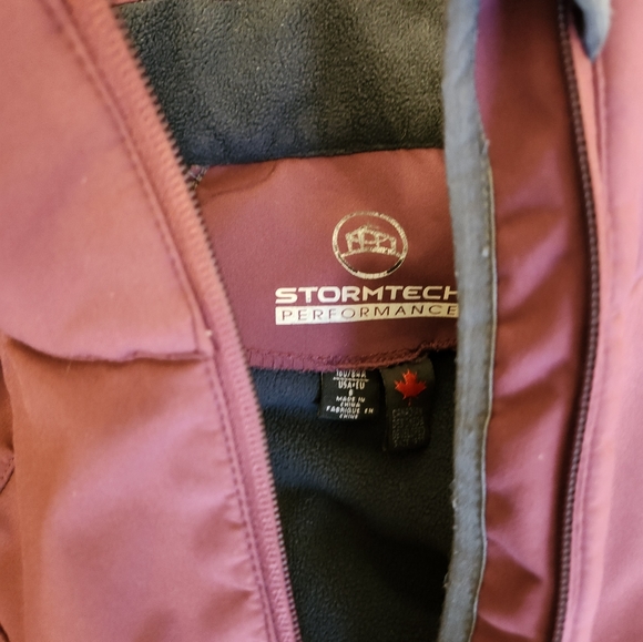 2/$30 Stormtech Performance Jacket 🍁 - Picture 6 of 6